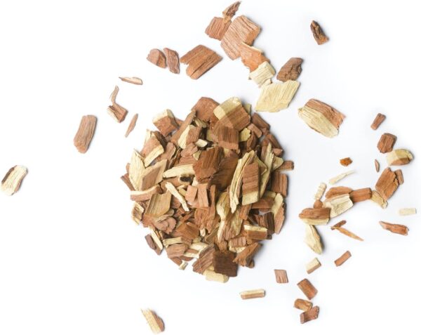 Napoleon Maple Wood Smoking Chips Smoker Accessory 67002 Sugar Maple Hardwood, Sweet Flavoured Smoke, for Smoking Poultry, Pork, Fish, Bacon, Use in Charcoal, Smokers, Gas BBQs, Electric Smokers - Image 2